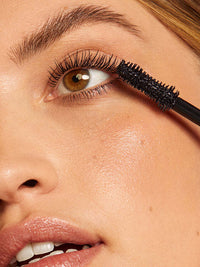ILIA Máscara de Pestanas ILIA Fullest Volumizing Mascara